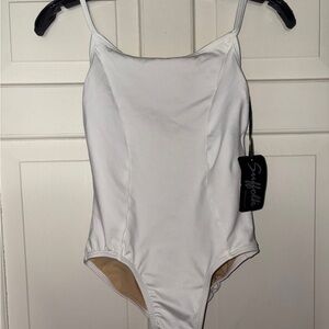 Suffolk white ballet leo new w tag adult small